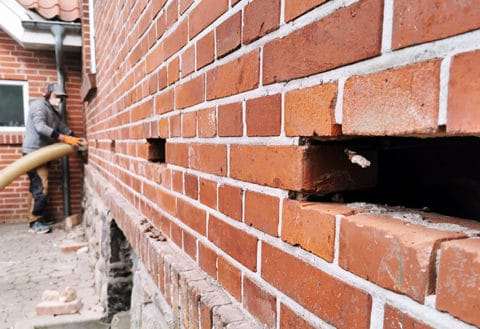 Tømning af hulmur - Fyn & Jylland » Fjernelse af gammel isolering